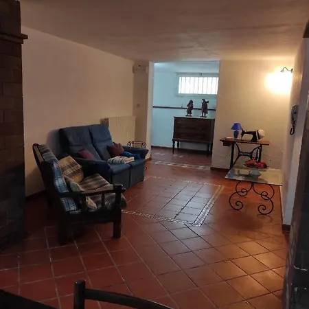 Holiday home Loft Seminterrato A Nel Cuore Del Salento *