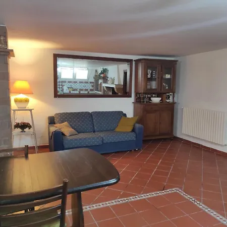 Holiday home Loft Seminterrato A Nel Cuore Del Salento *
